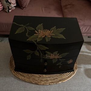 Floral Black Jewelry Box